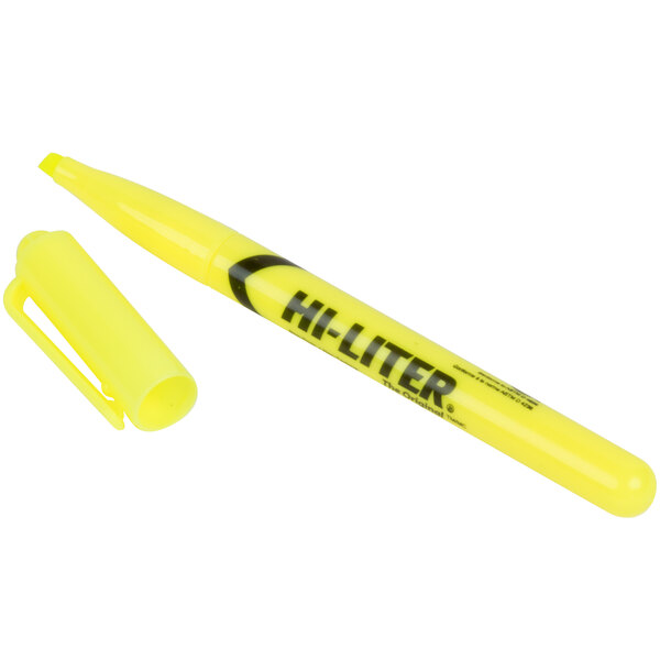 Avery® 23591 HiLiter® Fluorescent Yellow Chisel Tip Pen Style