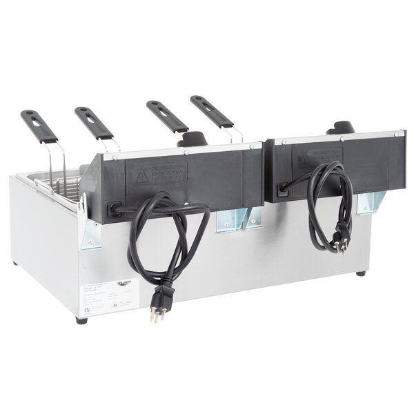 Vollrath 40708 20 lb. Commercial Countertop Deep Fryer 220V 2 x 2500W