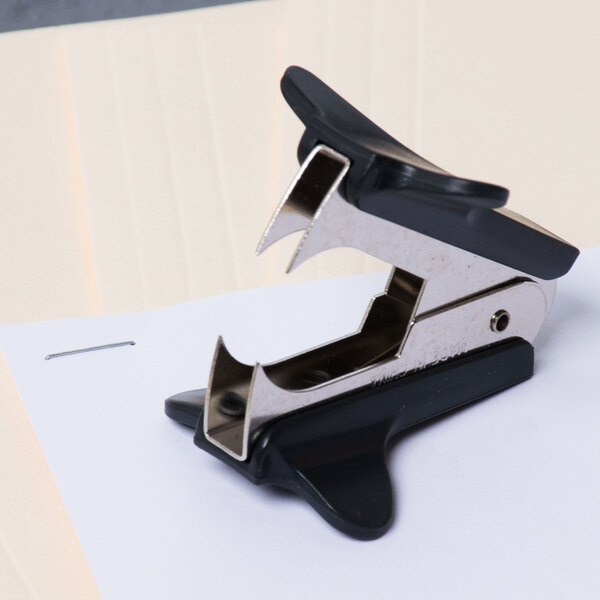 Universal UNV00700 Black Jaw Style Staple Remover