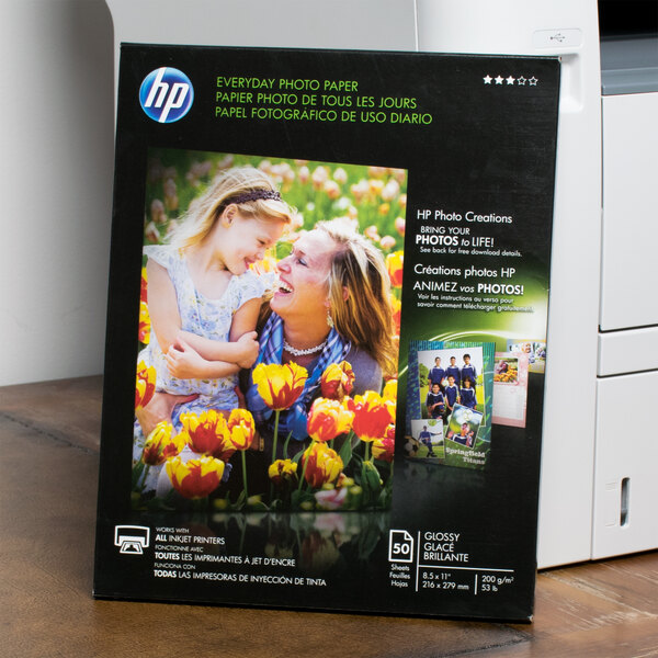 Hewlett-Packard Q8723A 8 1/2" x 11" Glossy Everyday Pack of 8 mil Photo Paper - 50 Sheets