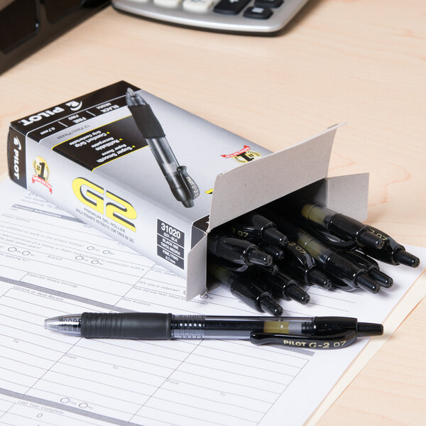 Pilot PIL31020 Black Fine Point 0.7mm G2 Premium Retractable Rollerball Gel Ink Pen - 12/Box
