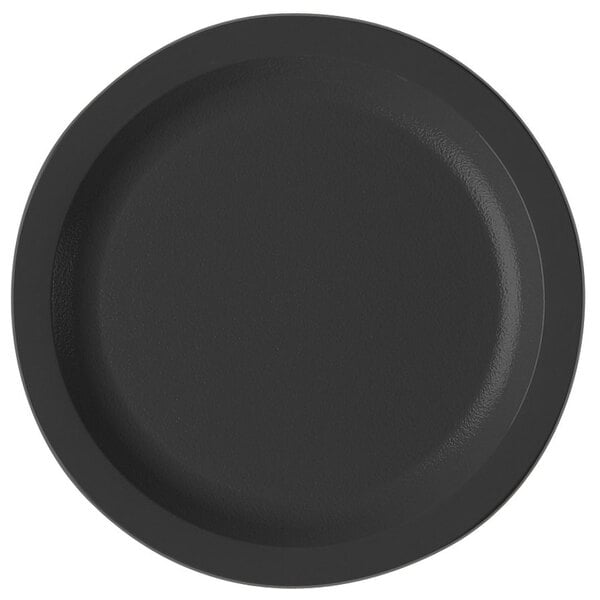 A black Cambro polycarbonate plate with a white background.