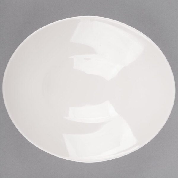 Carlisle HAL0302 Halcyon 16 oz. Oval Bone White Melamine Pasta Bowl