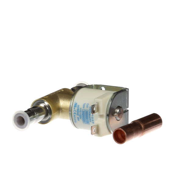 A Manitowoc Ice solenoid valve with copper pipes.