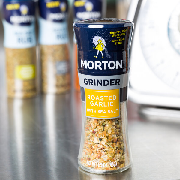 Morton 1.5 oz. Roasted Garlic with Sea Salt Glass Grinder - 6/Case