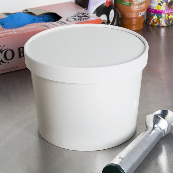 A white Choice paper container with a lid.