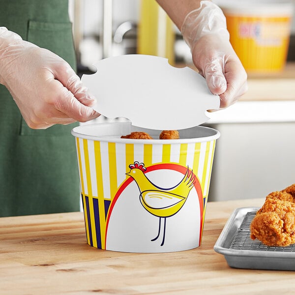Choice 85 oz. Chicken Bucket with Lid - 100/Case