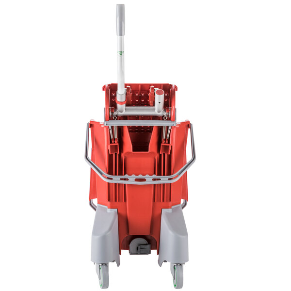 Unger COMBR 8 Gallon Red Mop Bucket with SidePress Wringer