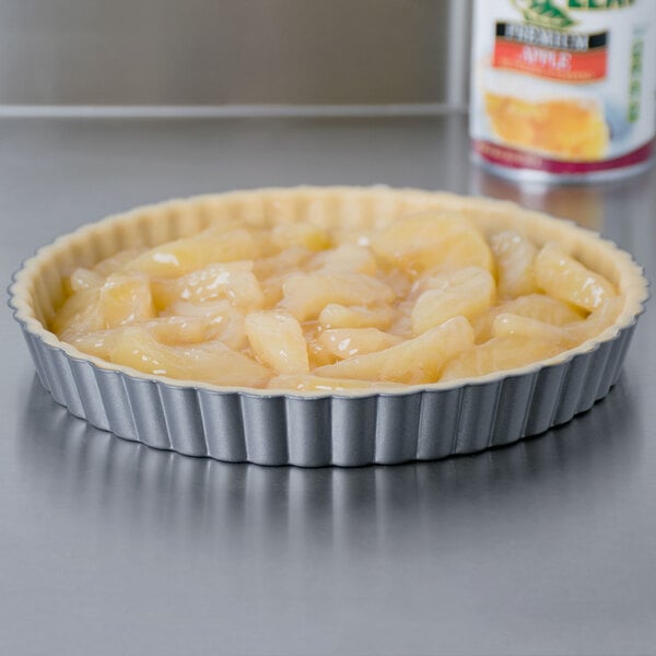 Mouthwatering Quiches and More in this Even-Heating Steel Wilton Excelle Elite Round Cake Pan 9-Inch Create Delicious Cakes Heavy-Duty Non-Stick Cake Pan 
