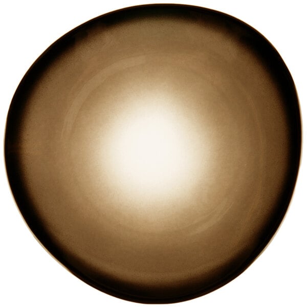 A white porcelain plate with a brown tiger pattern.