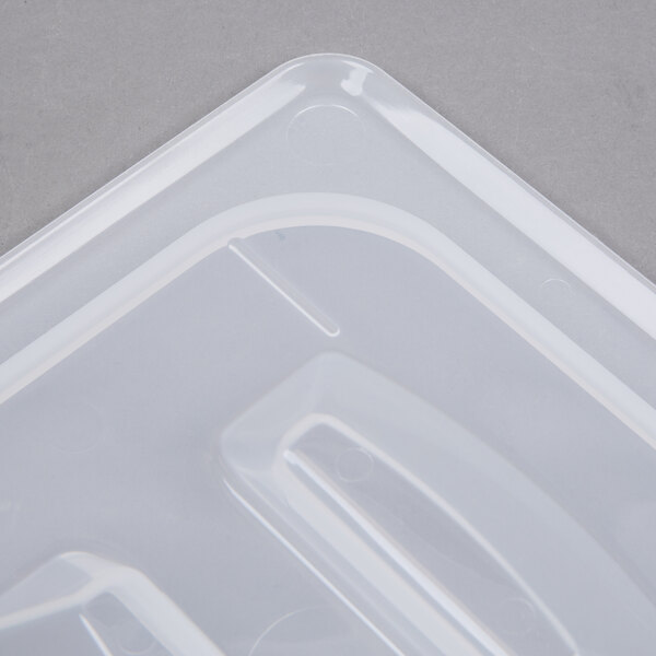 Translucent Polypropylene Inserts Cambro 60PPCH190 1/6 Size Translucent Polypropylene Handled Lid