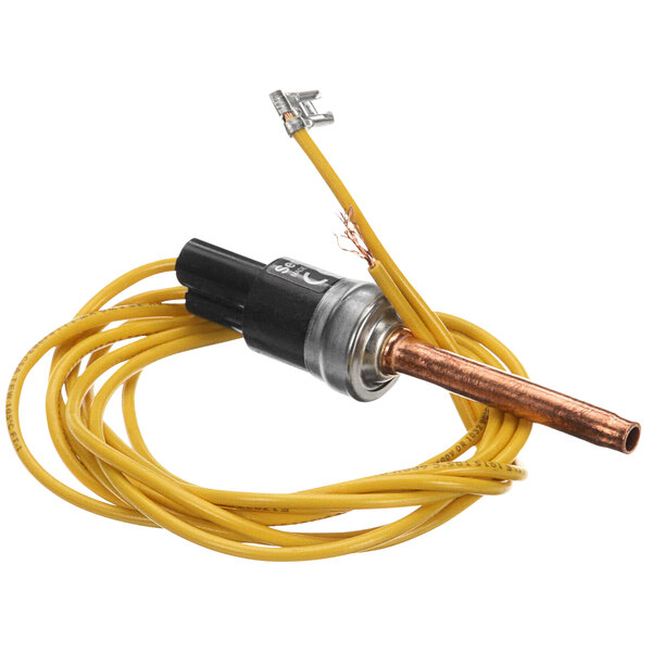 A yellow wire with a yellow plug and a yellow wire with a metal connector on a Kolpak fan cycle switch.