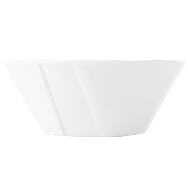 Tablecraft CW1449W 1 Qt. White Round Cast Aluminum Serving Bowl