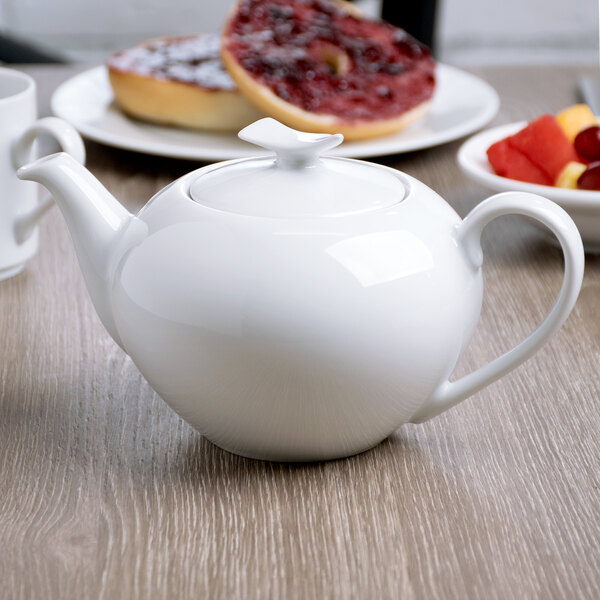 Schonwald 9134550 Fine Dining 15 oz. Continental White Porcelain Teapot
