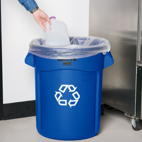 Blue 20 gal RCP262073BLU Brute Recycling Container Round 