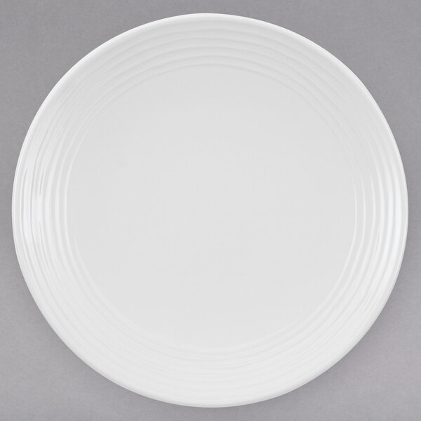 A Villeroy & Boch white porcelain coupe plate.
