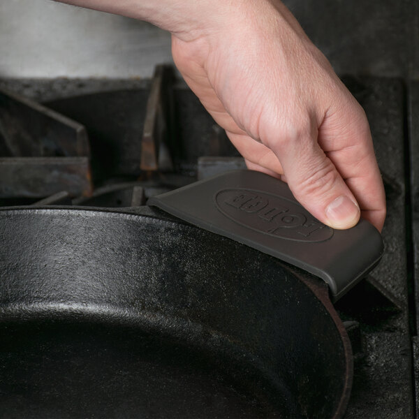 Lodge Kitchen Gear Silicone Hot Handle Holder - Black
