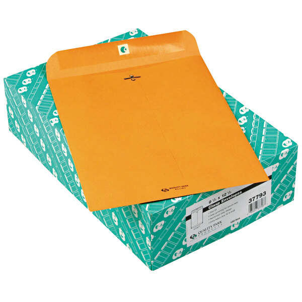 Quality Park 37793 #93 9 1/2" x 12 1/2" Brown Kraft Clasp / Gummed Seal File Envelope - 100/Box