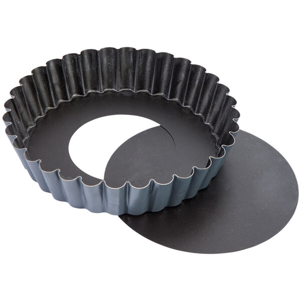 Matfer Bourgeat 331811 Exopan Steel 4 3/4" x 3/4" NonStick Fluted Cake