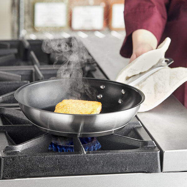 Vigor 9 1/2" Stainless Steel Non-Stick Fry Pan with Aluminum-Clad Bottom and Excalibur Coating