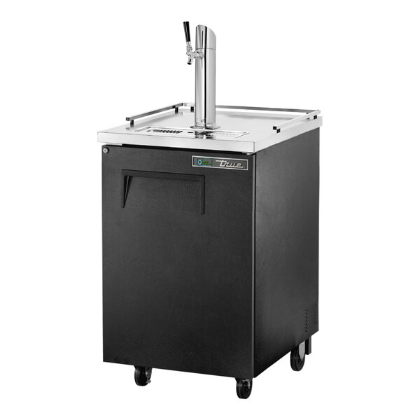 True TDD1HC 23 1/2" Kegerator / Beer Dispenser Black, (1) 1/2 Keg