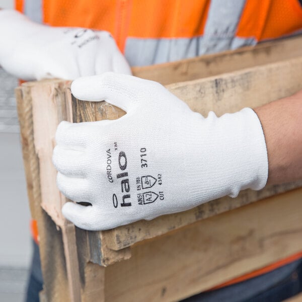 Cordova Halo White HPPE / Synthetic Fiber Gloves with White Polyurethane Palm Coating - Extra Large