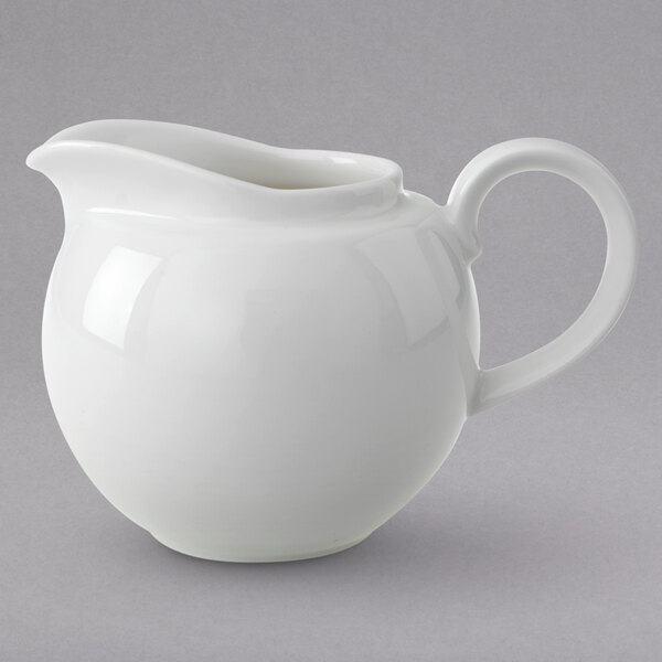 Villeroy & Boch 16-2040-0801 Universal 4.75 oz. White Premium Porcelain Globe Creamer - 6/Case