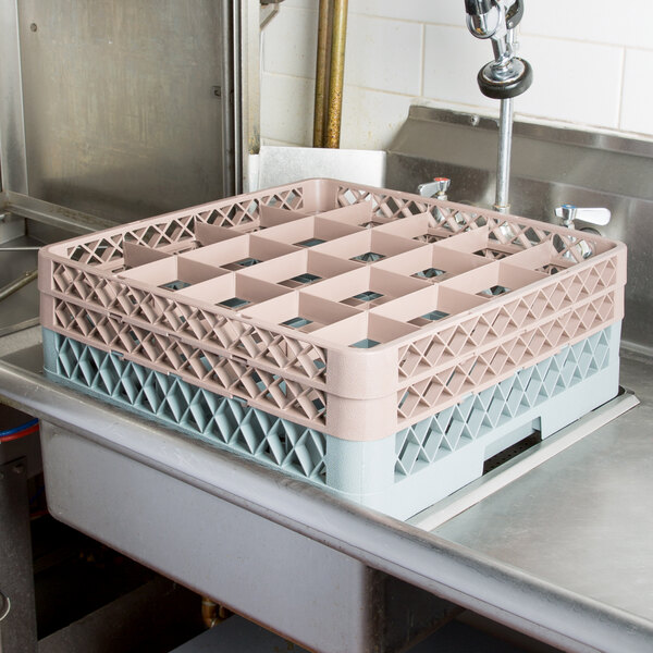 Noble Products 20-Compartment Gray Full-Size Glass Rack with 2 Brown ...