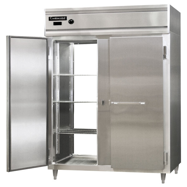 A white rectangular Continental holding cabinet with two open stainless steel doors.