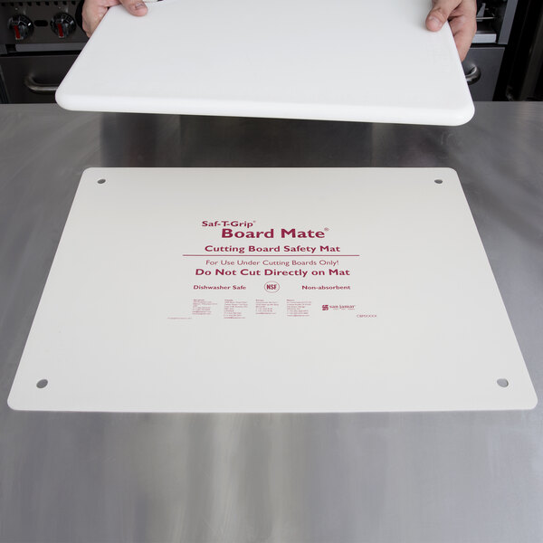 San Jamar CBM1622 SafTGrip BoardMate 22" x 16" White Cutting Board Mat