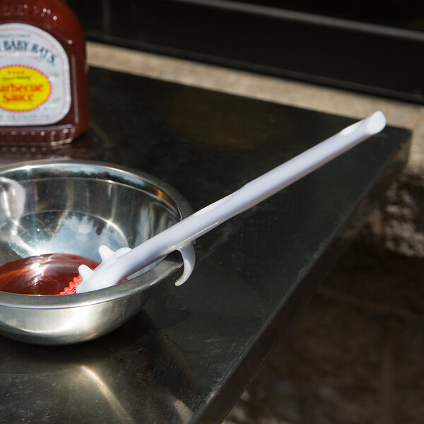 Carlisle 4040305 Sparta 1 3/4"W Silicone Bristle Pastry/Basting Brush