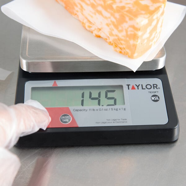 Taylor TE11FTP 11 lb Digital Portion Control Scale - 5 1/4 x 5 1