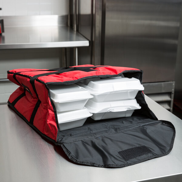 Rubbermaid FG9F3600RED ProServe Medium Red Insulated Nylon Pizza