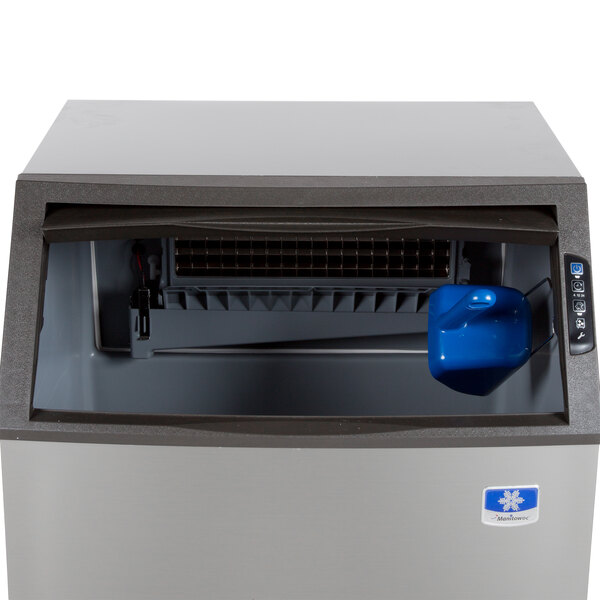 Manitowoc UDF0310A NEO 30" Air Cooled Undercounter Dice Cube Ice