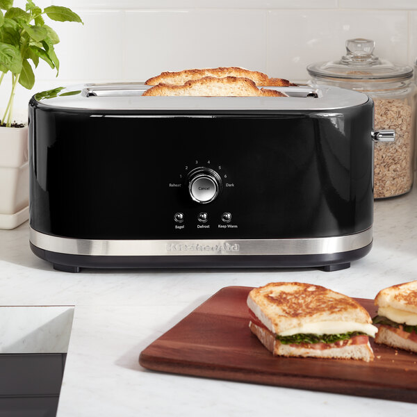 KitchenAid 4-Slice Toaster with Manual High-Lift Lever - Onyx Black