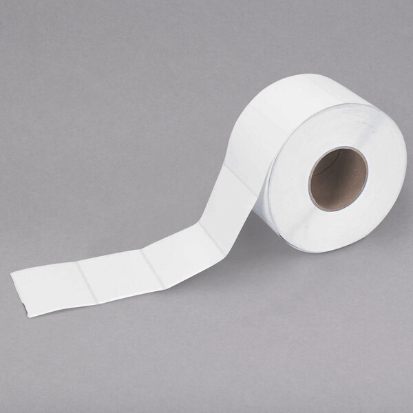 A white Universal 4" x 6" thermal transfer shipping label roll.