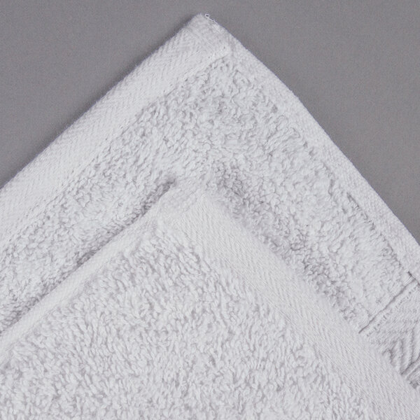 Oxford Gold Dobby 27" x 54" 86/14 Cotton Polyester Blend Bath Towel with Dobby Border 15 lb.