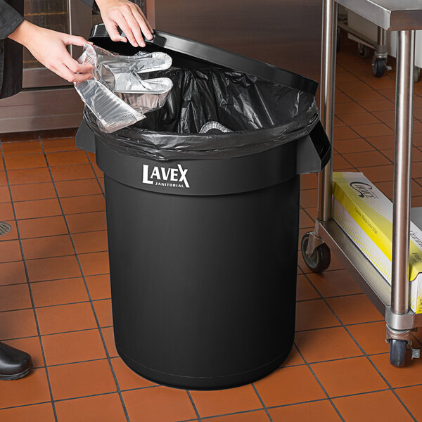 Recycling Trash Bags & Liners: In Bulk at WebstaurantStore