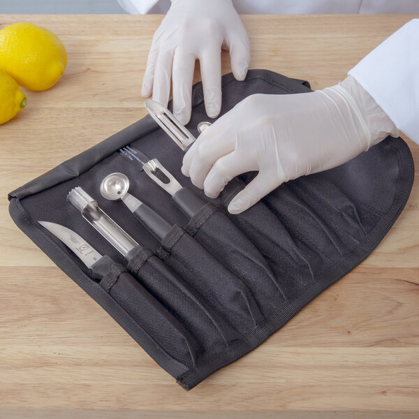 Mercer Culinary M40000 Garde Manger 8Piece Garnish Kit