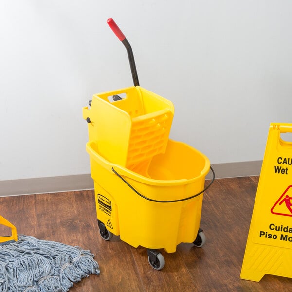 Rubbermaid Mop Bucket Drain Cleaning Pail Rolling Wheels Side Press Yellow 35 Qt 