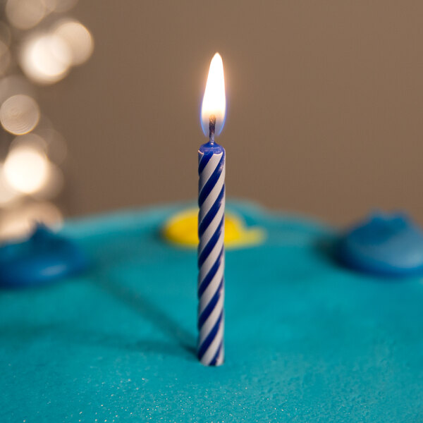 Pack of 18 Blue Spiral Birthday Candles Candle Spiral 18 Blue 