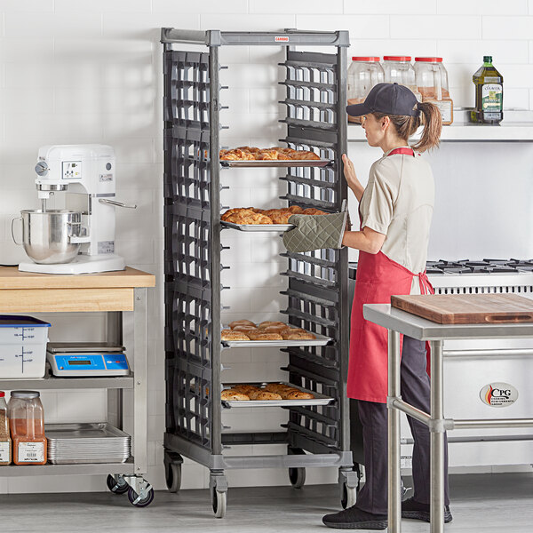 Aluminum 10 Sheet Bun and Sheet Pan Rack with Rolling Casters