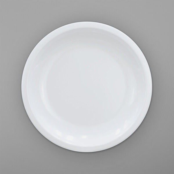 A white Elite Global Solutions melamine coupe platter with a white rim.