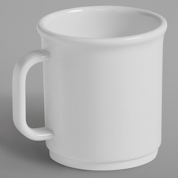 An American Metalcraft Crave white plastic mug with a handle.