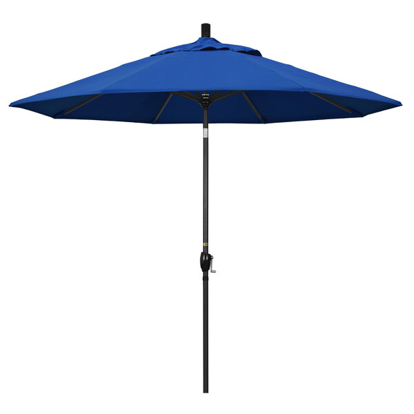 A Pacific Blue California Umbrella with a Stone Black pole.