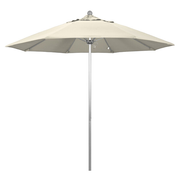 California Umbrella ALTO 908 OLEFIN Venture 9' Round Push Lift Umbrella with 1 1/2" Silver Anodized Aluminum Pole - Olefin Canopy