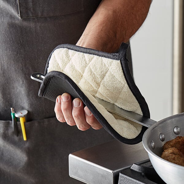 5 Best Oven Mitts and Pot Holders for 2021