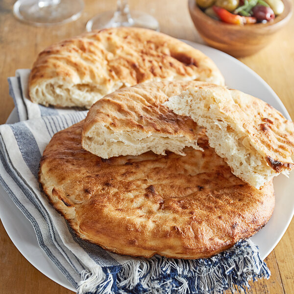 8" White Pita Pocket Bread - 24/Case thumbnail 3