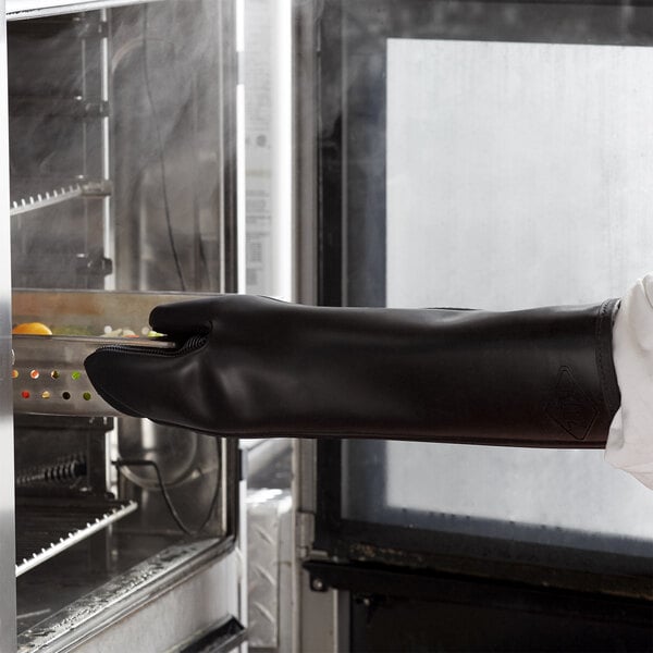 RITZ® 685 Degree 17" Silicone Puppet Style Oven Mitt