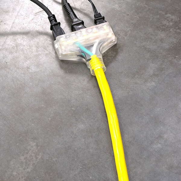 DuroMax XPC10100C 100' 10/3Gauge Triple Tap HeavyDuty Extension Power